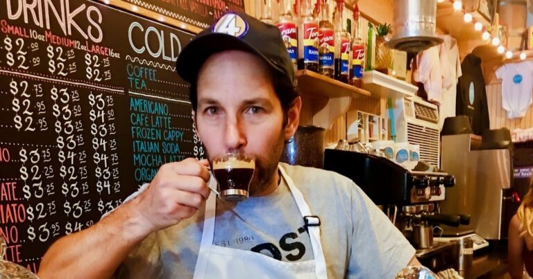Paul Rudd s Candy Shop Owners Sing His Praises