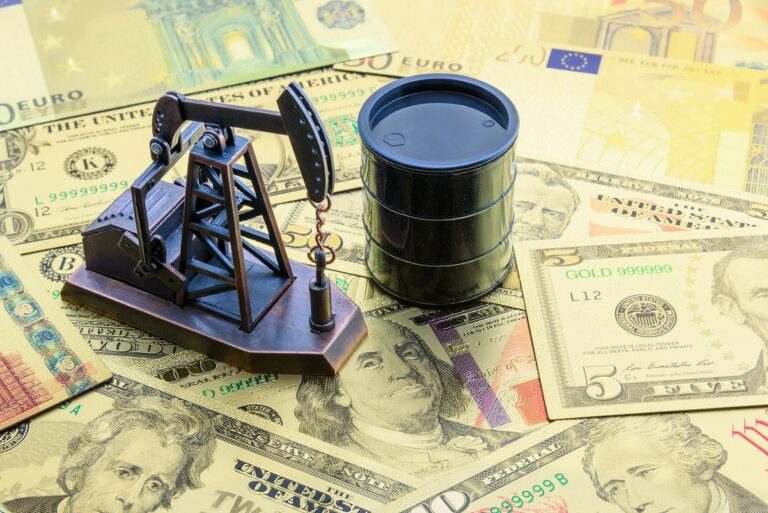 crude oil derrick barrel dollar bills 1201x802 3913b22