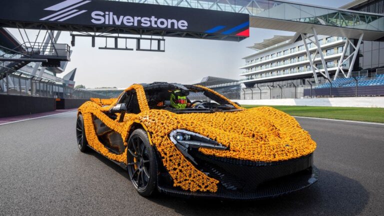 1 a bunch of lego fanatics use a whopping 342817 lego technic pieces to build a sports car