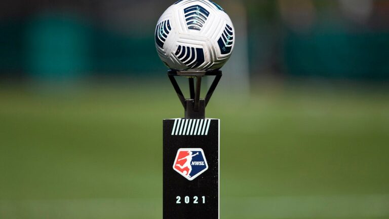 NWSL ball