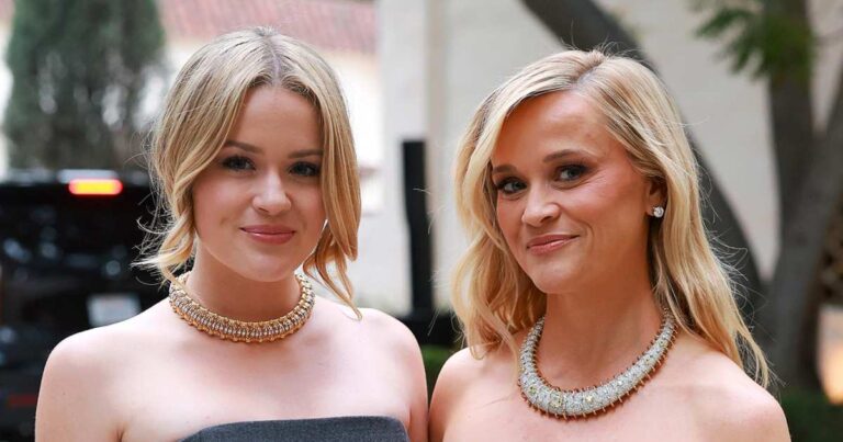 Reese Witherspoon Responds to Daughter Ava Phillippe s Video Discussing on Her Mental Health TV Moments of the Year 2024 445