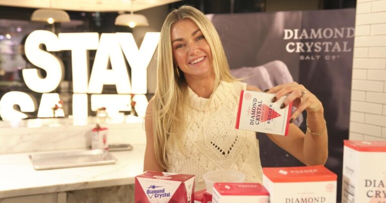 2 Lindsay Arnold Thinks DWTS Finale Will Come Down to Fan Votes Not Judges Scores