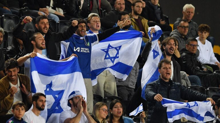 israel soccer fans