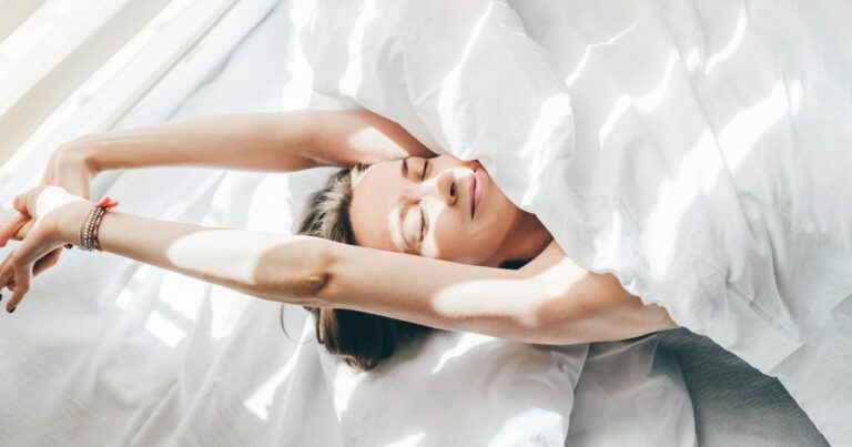 I Swear by This Duvet Cover With Over 1000 Glowing Reviews — and Its on Sale Right Now