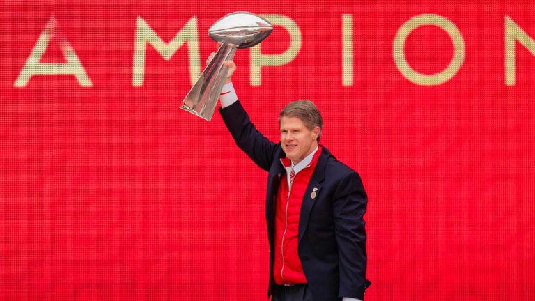 clark hunt