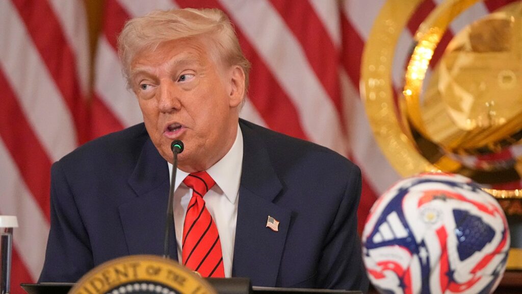 7dc9258c donald trump